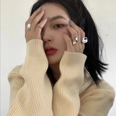 砍柴姑娘